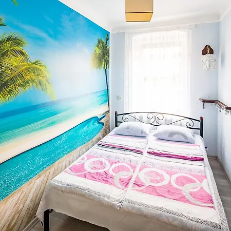 Apartment Krakivska 15 *